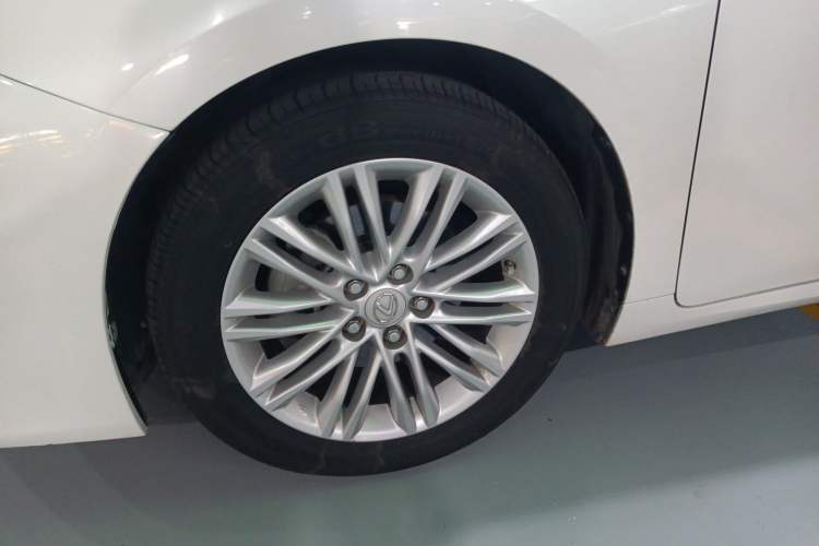 Used Lexus ES 2015 200 Elite Edition
