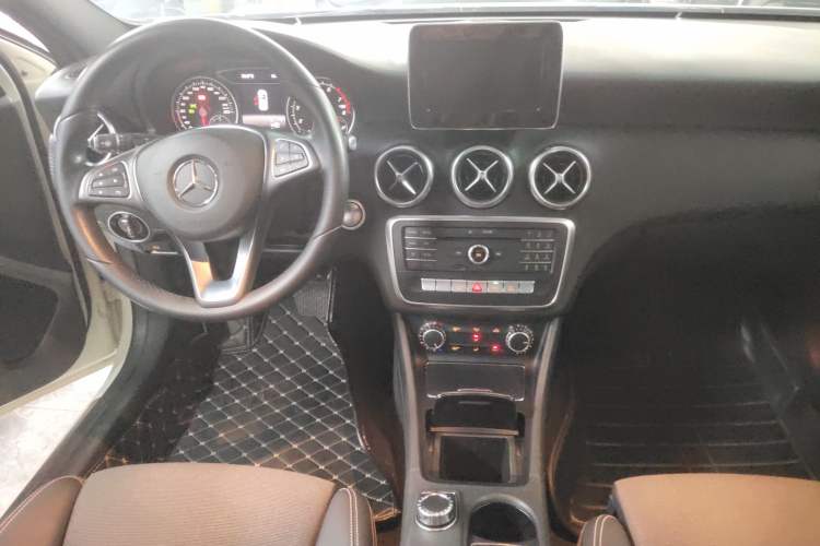 Used Mercedes-Benz A-Class 2017 A 200 Dynamic Edition
