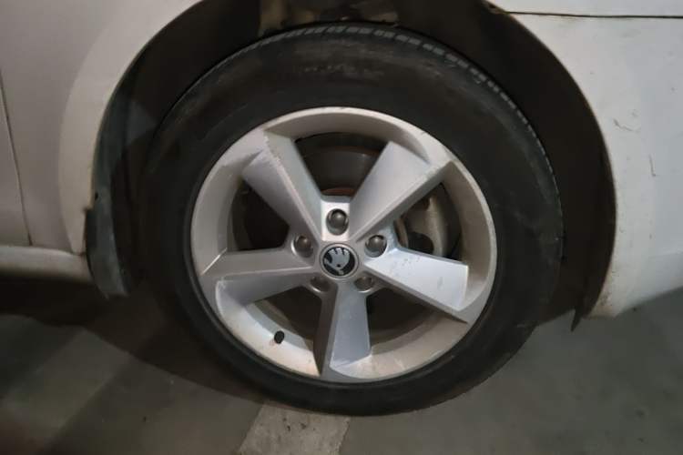 Used Skoda Octavia 2015 1.6L Automatic Yijun Edition
