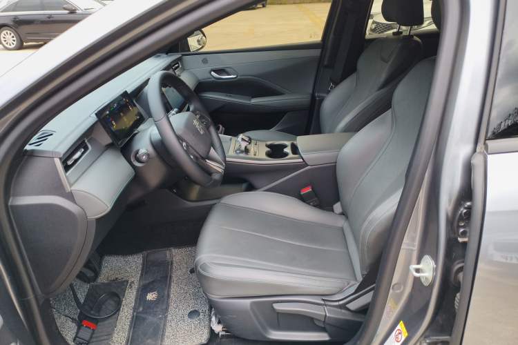 Used BYD Qin PLUS 2025 DM-i Smart Drive 55KM Leading Model