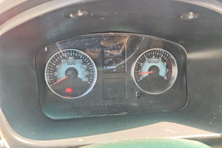 Used Jinbei New Hiace X30L 
