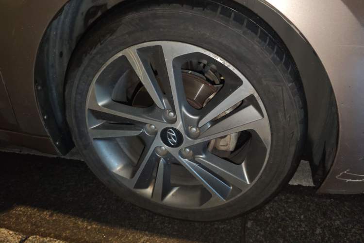 Used Hyundai Elantra (6th Generation / Lingdong) 2016 1.6L Automatic ZhiXuan – Elite Version