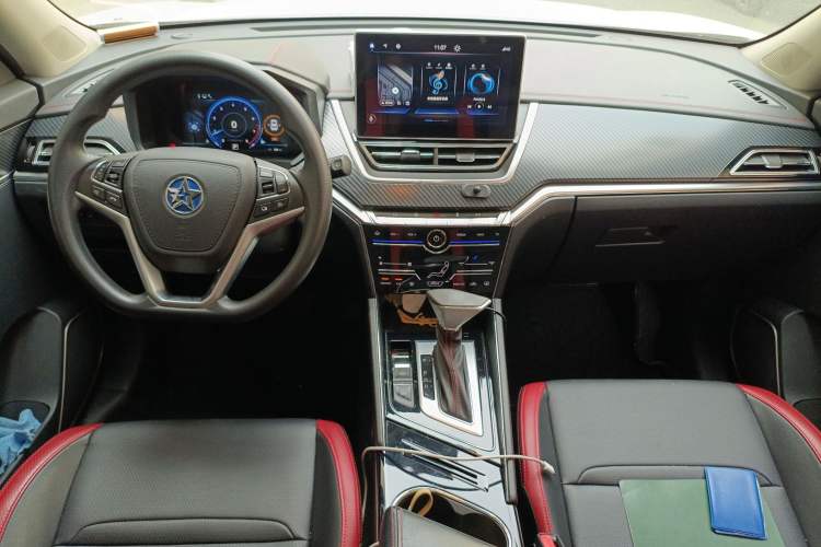 Used Venucia T60 2018 1.6L CVT Smart Edition China V Standard
