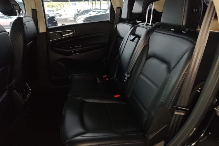 Used Ford Edge 2021 PLUS EcoBoost 245 Two-Wheel-Drive Elite 5-Seater