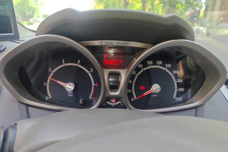 Used Ford Fiesta 2011 Hatchback 1.5L Automatic Fashion Edition