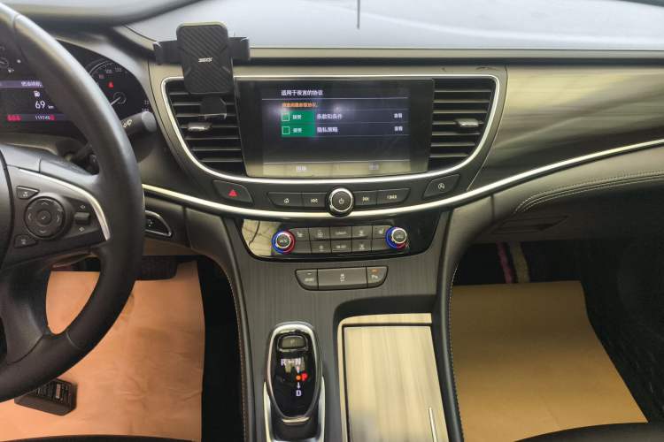 Used Buick LaCrosse 2020 652T Luxury Version Audio And AC Panel