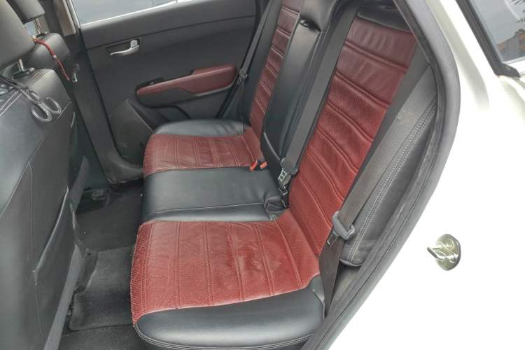 Used Kia KX3 2015 1.6L Automatic Two-Wheel Drive DLX
