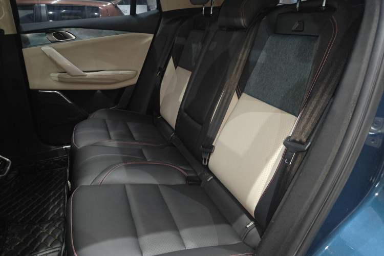 Used Lynk & Co 06 2020 1.5T YAO Halo
