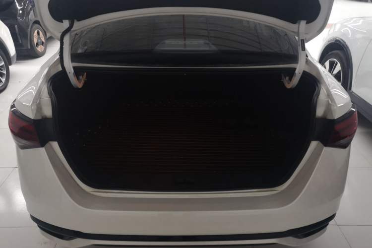 Used Nissan Sylphy 2023 Revised 1.6L CVT Enjoyment Edition Trunk