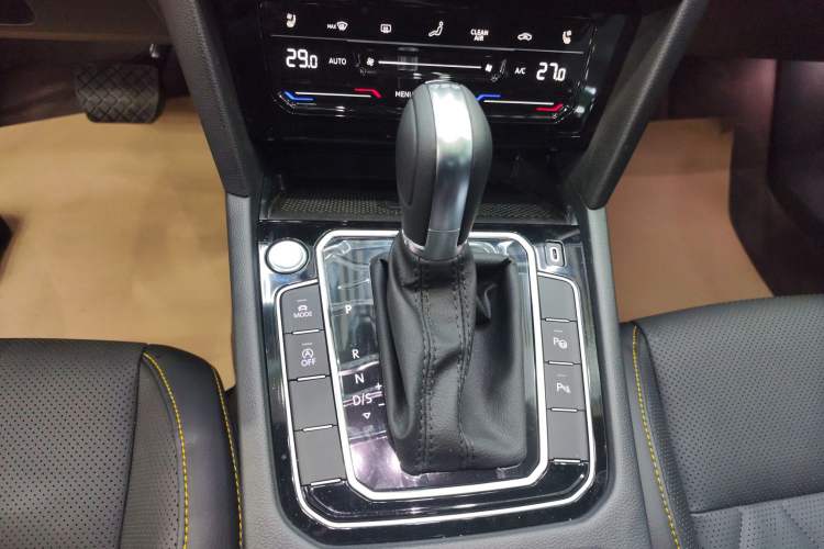 Used Volkswagen FAW-Volkswagen CC 2026 Model, 30 Million Units—Selected, 380TSI, Dazzling