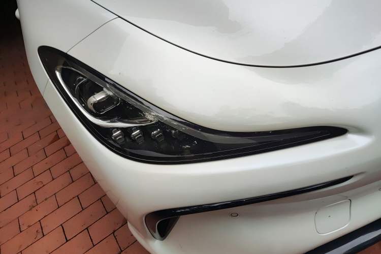 Used IM LS6 2023 Max Standard Edition Right Front Headlight