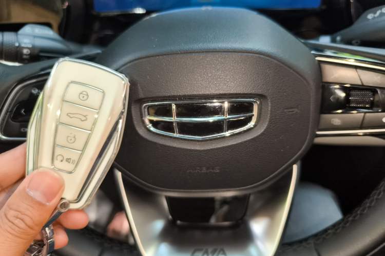 Used Geely Auto Monjaro L 2023 2.0TD High-Power Automatic Two-Wheel Drive Flagship Version
