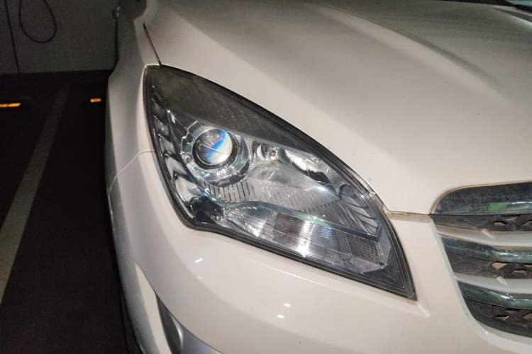 Used CHANGAN CS35 2016 1.6L Automatic Luxury Model China IV Standard