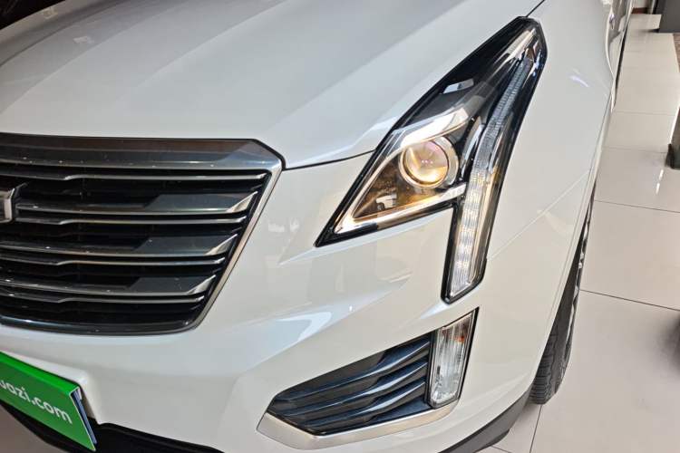 Used Cadillac XT5 2018 25T Tech Model
