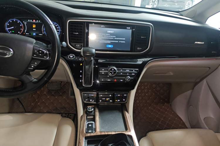 Used GAC Trumpchi M8 2018 320T Luxury Edition Audio And AC Panel