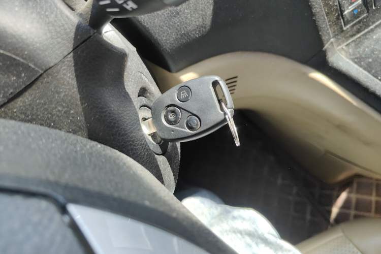 Used Haval H6 2011 2.0L Manual Two-Wheel Drive Elite Version