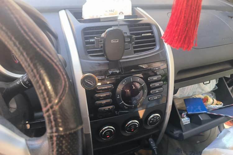 Used CHANGAN CX20 2014 1.4L Manual Sport Version China IV Standard