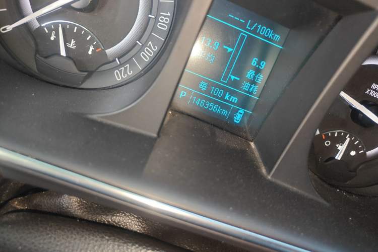 Used Buick GL8 2018 28T Comfort Model China VI Standard
