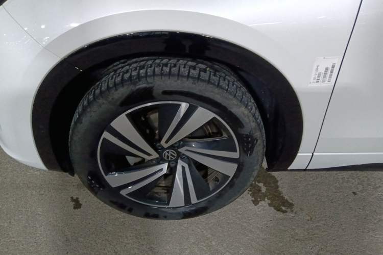 Used Volkswagen Tavendor 2023 380TSI Four-Wheel Drive R-Line Cruise Edition
