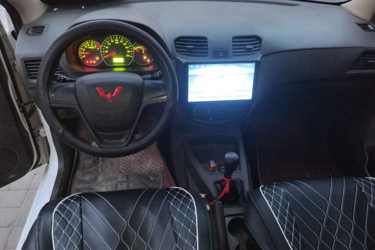 Used Wuling Hongguang 2020 1.2L S Base Model China VI LSI
