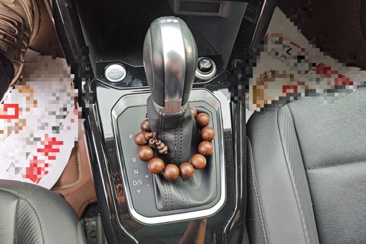 Used Volkswagen T-ROC 2019 280TSI DSG Two-Wheel-Drive Luxury Version China V Emission Standard