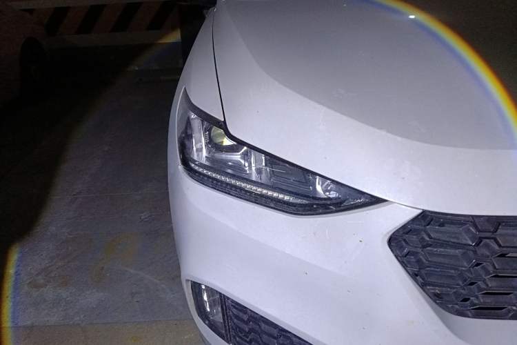 Used Wey VV6 2018 2.0T Four-Wheel Drive Flagship Version China V Standard
