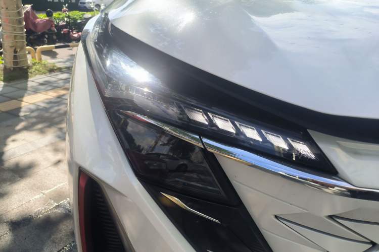 Used Oshan Z6 2022 Blue Whale 1.5T DCT Smart Edition