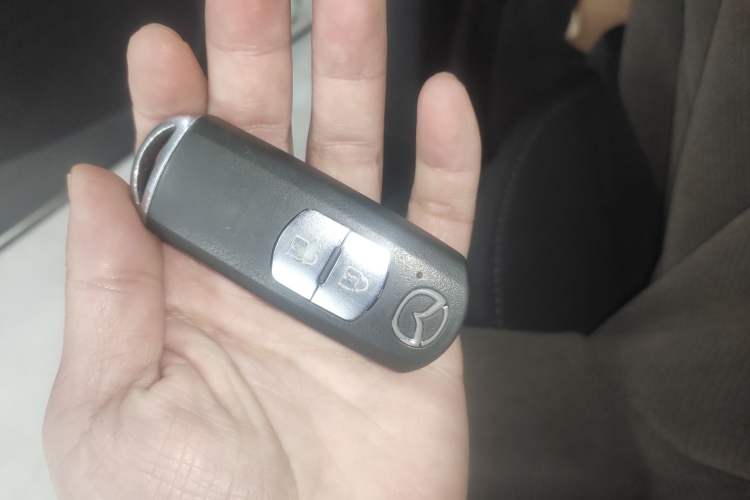 Used Mazda CX-4 2018 2.0L Automatic Two-Wheel Drive Blue Sky Dynamic Version China V Standard
