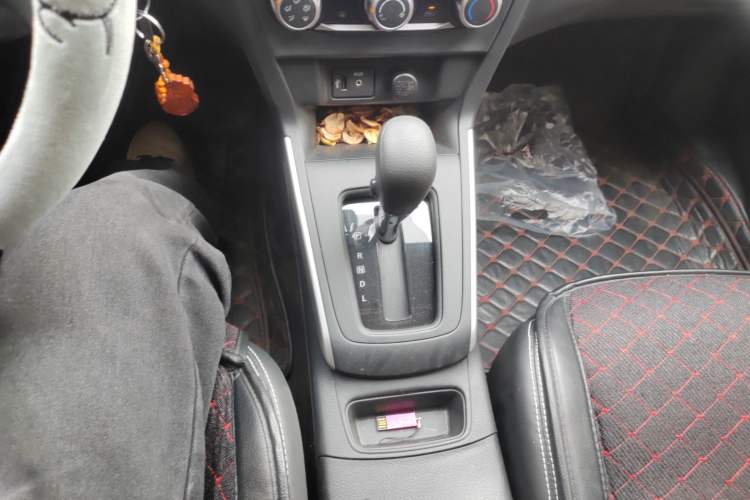 Used Nissan Sylphy 2021 Classic 1.6XE CVT Comfort Edition Gear Lever