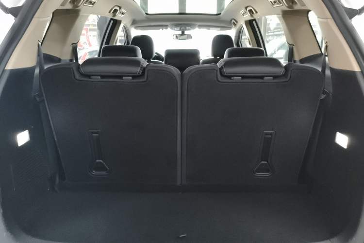 Used BYD Song MAX 2017 1.5T Automatic Smart Connect Elite 7-Seater
