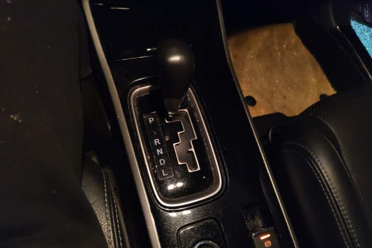 Used Mitsubishi Outlander 2018 2.4L 4x4 Elite Edition 5 Seats