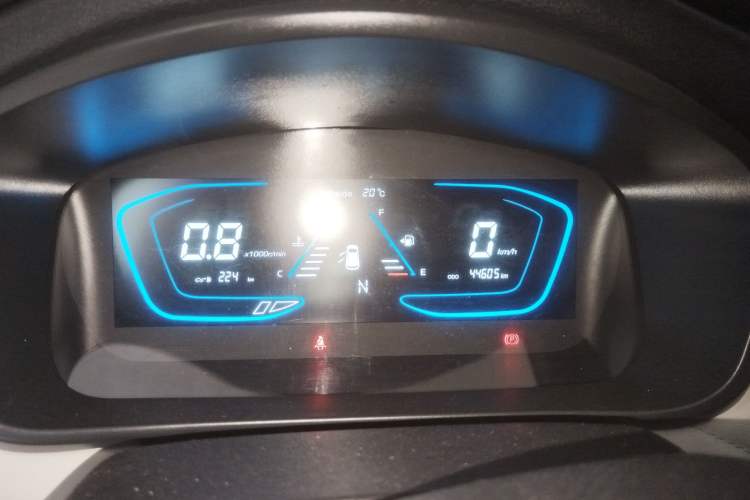 Used CHANGAN OSHAN Cosmos 2019 1.5T Automatic Smart Version China VI Standard
