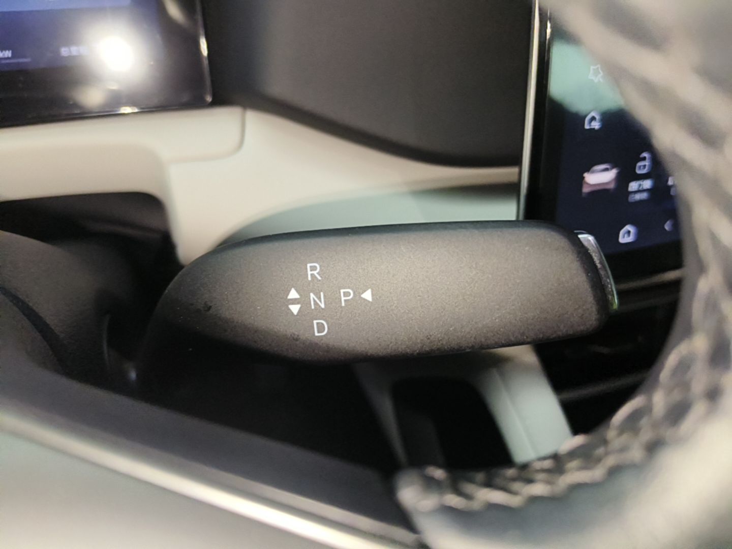 BYD Yuan UP 2025 Intelligent Driving Version 401 km Beyond-Range Edition — снимка 16