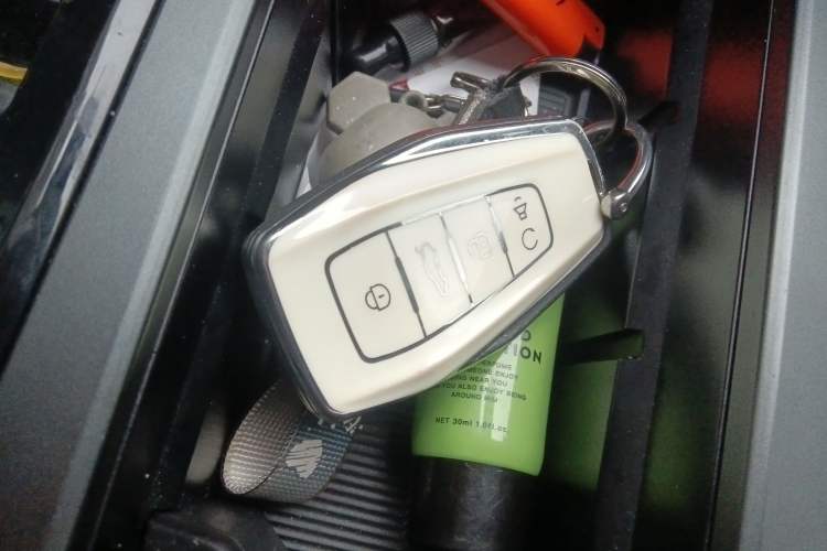 Used Geely Auto Haoyue L 2023 2.0T DCT Prestige Edition
