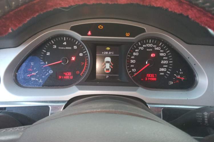 Used Audi A6L 2011 2.4L Technology Edition Instrument Cluster