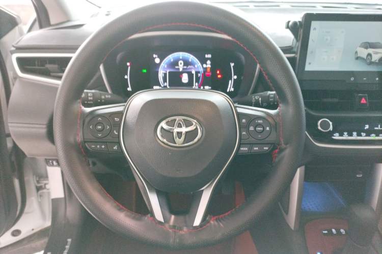 Used Toyota FRONTLANDER 2024 2.0L CVT Leading Plus Edition