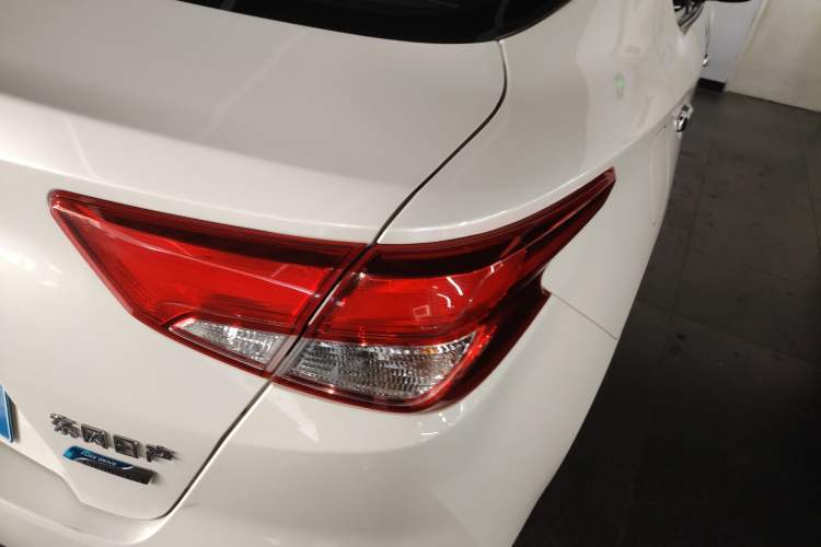 Used Nissan Lannia 2019 1.6L CVT Smart Connect Smart Cool Version China VI Standard Right Rear Taillight