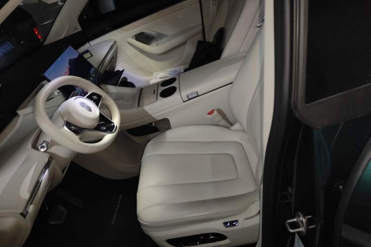 Used Hima Luxeed R7 2026 Model Pure Electric Ultra