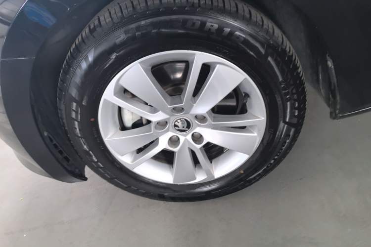 Used Skoda Superb 2016 TSI330 DSG Innovation Edition
