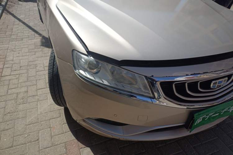 Used Geely Auto Emgrand GT 2016 2.4L Zunya Model Right Front Headlight