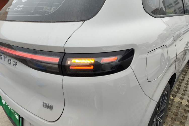 Used Leapmotor B10 2025 510 Joyful Edition Right Rear Taillight