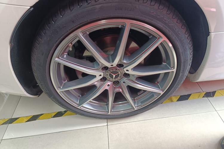 Used Mercedes-Benz E-Class 2021 E 260 Coupe Exterior 8