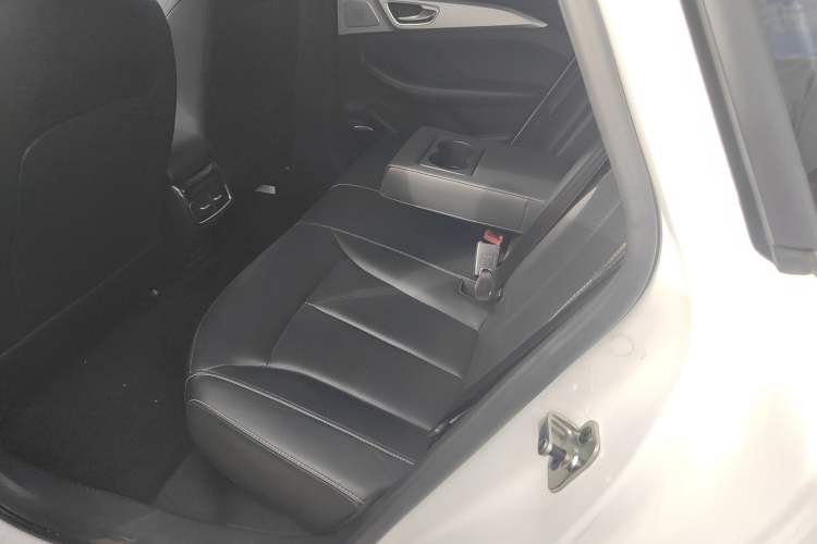 Used Roewe i6 MAX New Energy 2021 EV 500 Skyroof Deluxe Edition