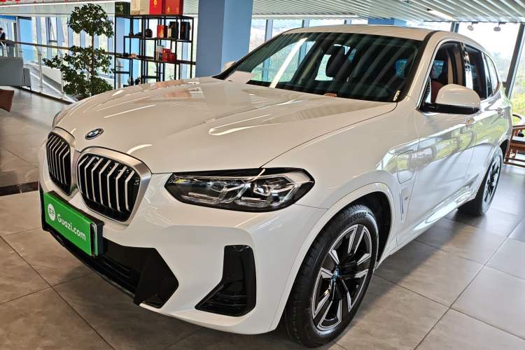 Used BMW iX3 2024 Leading Model