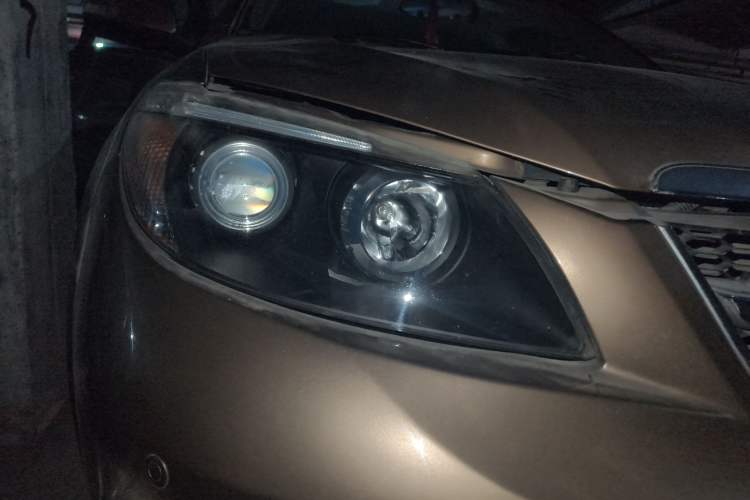 Used BYD S6 2013 Jingyue Edition 2.4L Automatic Luxury Model 5 Seats
