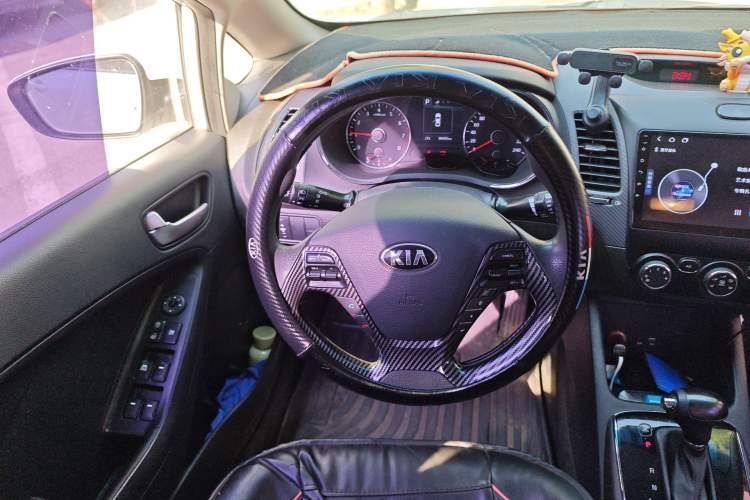 Used Kia K3 2016 1.6L Automatic GL Steering Wheel
