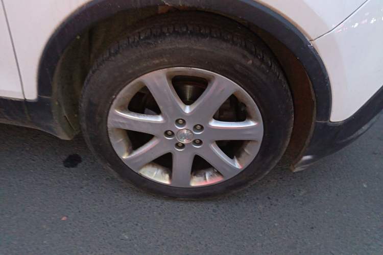 Used Buick Encore 2015 1.4T Automatic Two-Wheel Drive Urban Elite Version