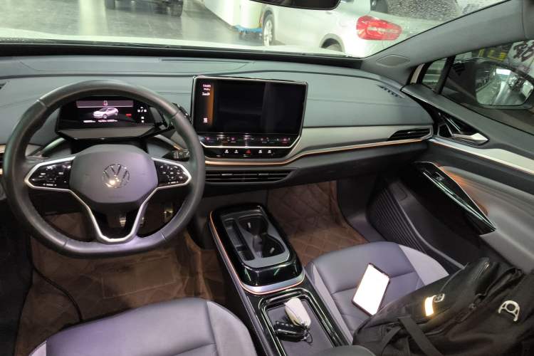 Used Volkswagen ID.4 CROZZ 2022 Long-Range Lite PRO Edition Audio And AC Panel