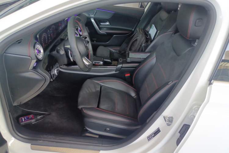 Used Mercedes-Benz A-Class 2023 A 200 L Fashion Model
