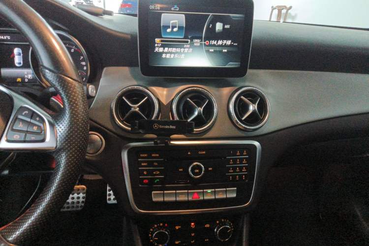 Used Mercedes-Benz CLA 2016 Year Restyled CLA 220 4MATIC
